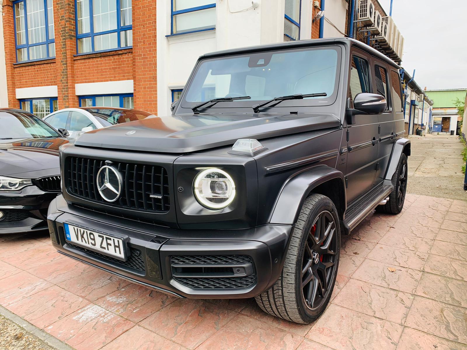 mercedes benz h and h marchent  black amazing
